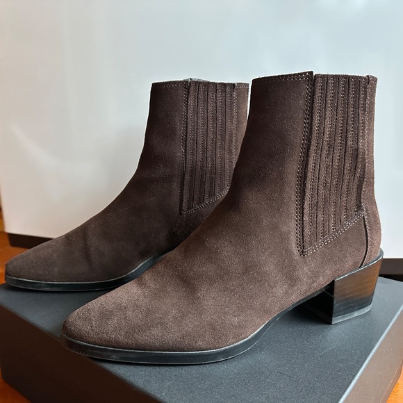 Rag & Bone Rylee Mocha Suede Booties, 38.5 EU, 8.5 US - Picture 3 of 10